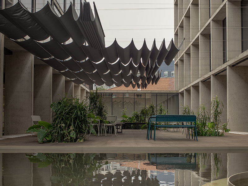 Shaderunner retracted to reveal open sky at UNSW
